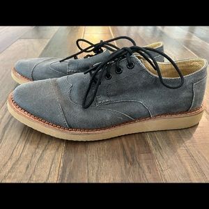 Mens Toms